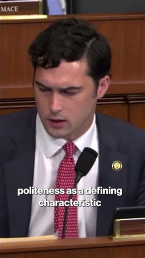 'Ma'am, Are You a White Supremacist?': GOP Lawmaker Confronts Smithsonian Director #shorts
