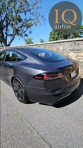 2023 Midnight Silver Metallic Tesla Model S Exterior Walk Around | @IQautos