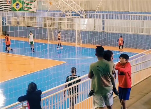 adriano nelson no TikTok