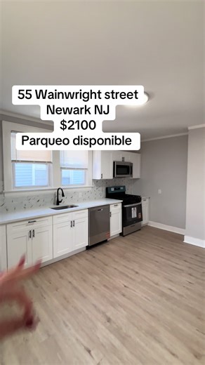 TEXT ONLYYY 929-360-5782. 3 bedrooms 1 bath with parking for $50 extra located at 55 Wainwright street Newark NJ $2100 Parqueo disponible #newarkrentals #apartamentos #alquiler #newjersey