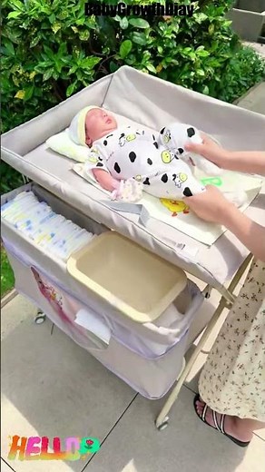 Is Your Baby’s Changing Table Taking Up Too Much Space? Try a Foldable Baby Diapers Changing Table!