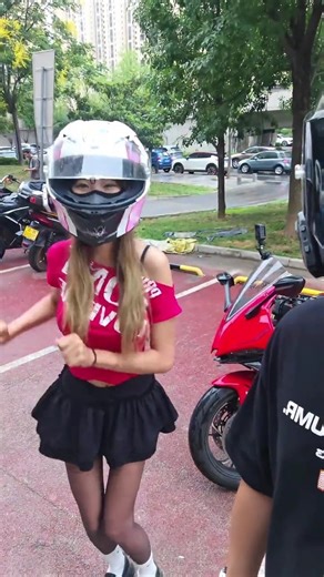 The Ultimate Biker Girl Outfit Check 🎀🖤 #womenbiker #ladybiker #bikerchic