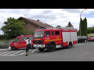 [Realeinsatz bei Feuerwehrfest] Einsatzfahrten Freiwillige Feuerwehr Alfter zu PKW-Brand