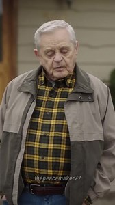 314K views · 14K reactions | Chris burlándose de Batman en el nuevo episodio de #peacemaker. --Nick wilde | La Habitación del Virgen | Facebook