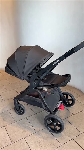 Redsbaby® Europe | Prams, Strollers + Buggies on Instagram: "ONIX does it all ✨ Easily transition from bassinet to seat as your child grows, featuring: ✨ Extra-large extendable, UPF50+ breathable sun canopy ✨ All-terrain wheels with four-wheel suspension ✨ Spacious 22kg seat for taller children ✨ Easy-access, large 10kg basket ✨ Lightweight 11.4kg with seat attached #Redsbaby #Europe #babyprams #pramreview"