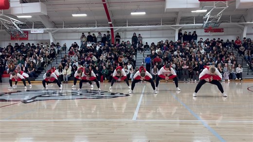 Our Student Govt hosted our Winter Pep Rally @ BHS this AM! #gobulldogs🐾🐶 | Brighton High School, SD27J