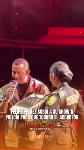 Felipe Pelaez subió a su show a policía para que tocara el acordeón
