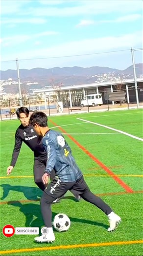 How Pogba Skill fake #footballer #soccer #footballshorts #football #skills