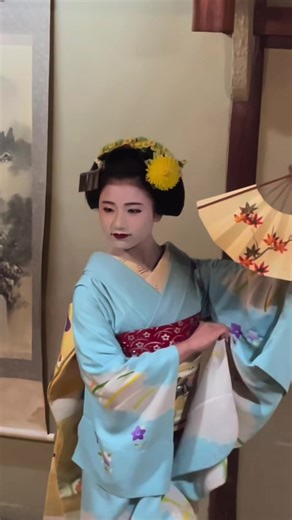 Exploring Japanese Culture with Maiko-san