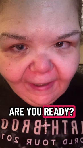 Why did the snowman name his dog frost? #funnyjokes ￼ #jokeoftheday #jokes #funnyshorts #fypage