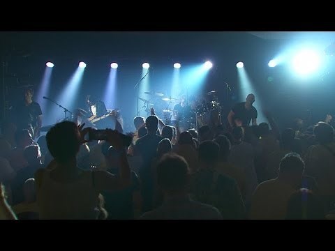 The Queen Extravaganza - Tie Your Mother Down (Live at Montreux 2016)