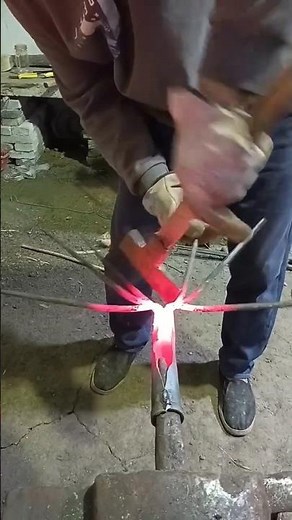 Forging a Heavy Steel Farm Fork 🔥