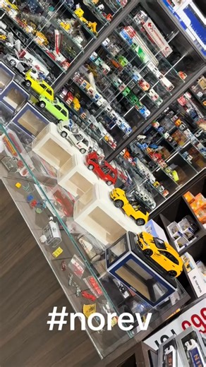 Norev’s most detailed models Christmas Promotions. Premium diecasts – 80% OFF selected icons 🔥 Ford, Bentley & more precision replicas, while stock lasts! ✅ Feature: Precision-molded bodies, hand-applied paint, magnetic closures​ ✅Grab them while you can.Don't Miss Out!! | Season Flash Sale