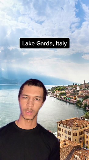 Premium Olive Oil Bottle Inspired by Lake Garda | Olearia Del Garda