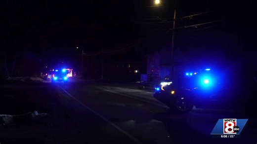 Trapped woman rescued from Waterville house fire