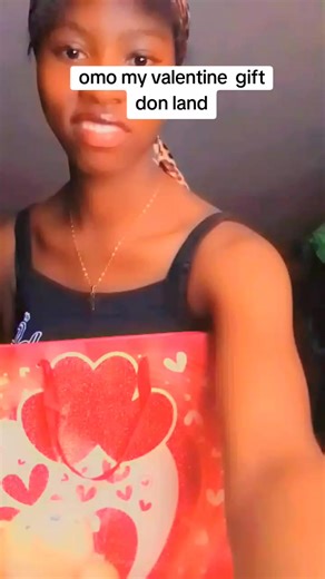 queen 💕💕beauty (@elvisbeauty3)’s videos with original sound - queen 💕💕beauty