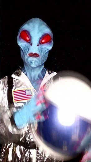 Alien Fashion Makeover: New Space Suit Reveal! #alien #fashion #reveal