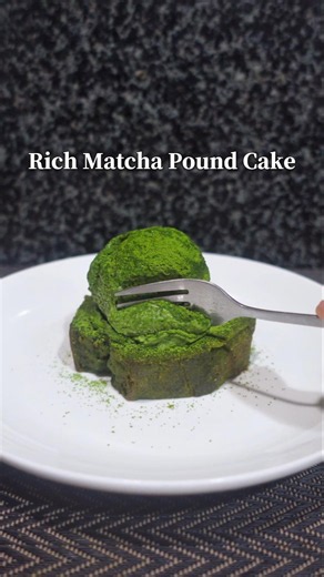 Easy Matcha Pound Cake