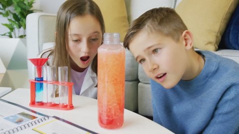 Abacus Brands Bill Nye's VR Science Kit Student Edition - Virtual Reality Kids Book and Interactive STEAM Set - Includes All Materials You Need, Ages 6 and Up