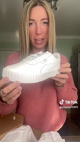 PUMA Womens Carina 3.0 Sneakers Review