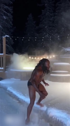 Hot tub in the blizzard