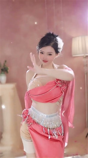 Beautiful Woman’s Dance.4K.