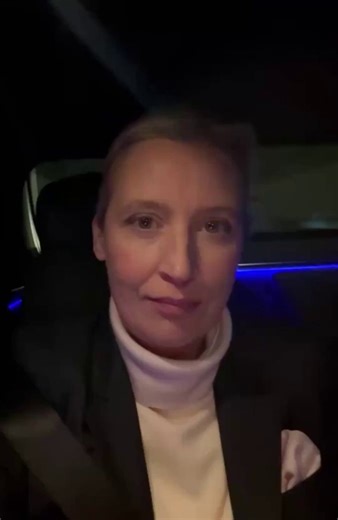 RT @RadioGenoa: AfD leader Alice Weidel: "Germany will leave EU."