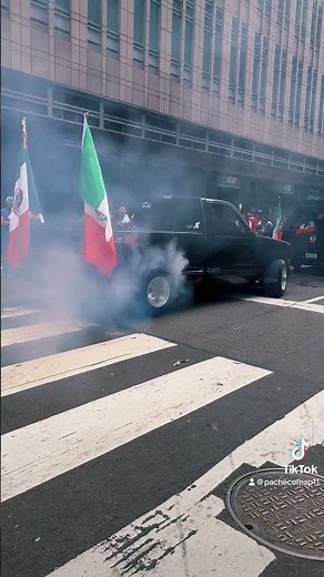 MEXICANOS al grito de guerra