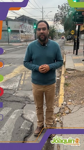 ¡Buenas noticias para San Joaquín! 📣 Hoy, el Concejo Municipal aprobó la firma de un convenio con la Subsecretaría de Transportes por 800 millones de pesos, que nos permitirá mejorar más de 100 tramos de calles en mal estado en nuestra comuna 🛣️🚧 Se trata de bacheos de 20 metros cuadrados, que reemplazarán por completo los sectores dañados, específicamente donde circulan los buses del transporte público 🚌🍃 Algunas de las calles donde se realizarán los arreglos son: - Departamental 📍 - Beno