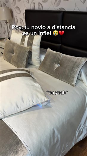 Relaciones a Distancia con Mini Robots Divertidos