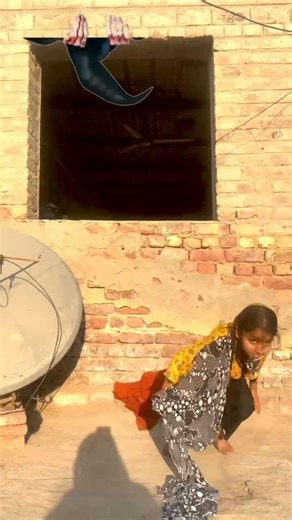 🇬🇧 The London Bridge Mirror Reality Glitch! 🌉😱 | viral trend