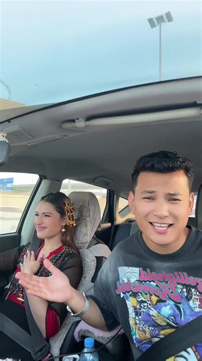 With best friend @Princess koirala @Bhuvan #bhuvan #dohaqatar🇶🇦 #creatorsearchinsights #bhuvan #friendship