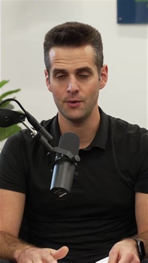 We talk about how most people waste hours in meetings… When all they really needed was 5 minutes. Here’s the fix: Cut meetings from 60 minutes → to just 5. Only cover: • The core objective • The key decisions needed • The specific input required No fluff. No rambling. No “let’s circle back.” The result? Same outcomes. 10x less time. You free up hours— Which compounds into more productivity …and ultimately, more wealth. Because time doesn’t just equal money— Focused time equals leverage.