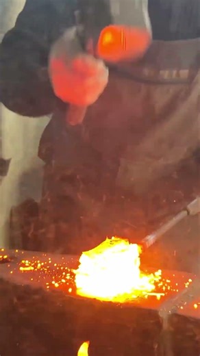 Forging a Stunning Blade: From Billet to Etching