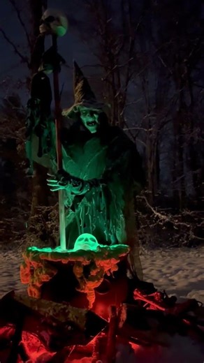 Cauldron Creep Witch-New Fears Day