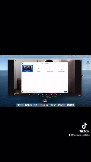 How To Share Your Screen In Zoom! #shorts