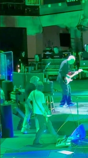The Who-‘Eminence Front’ The Song Is Over Tour 2025 #concert #classicrock #synthesizer #rockandroll