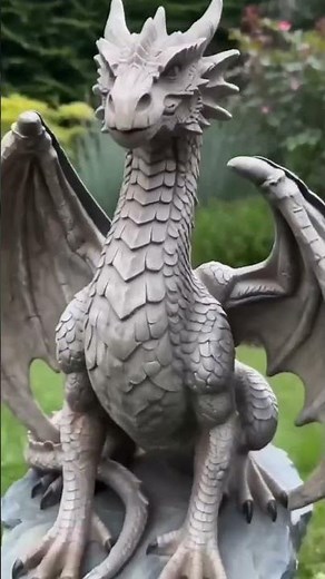💥LAST DAY 50% OFF🐉✨Solar Dragon Garden Statue Light – Golden Ember Fantasy Outdoor Decor