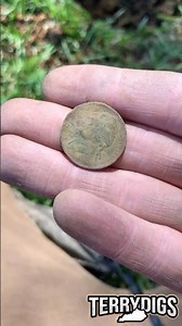#mondaydigs #metaldetecting