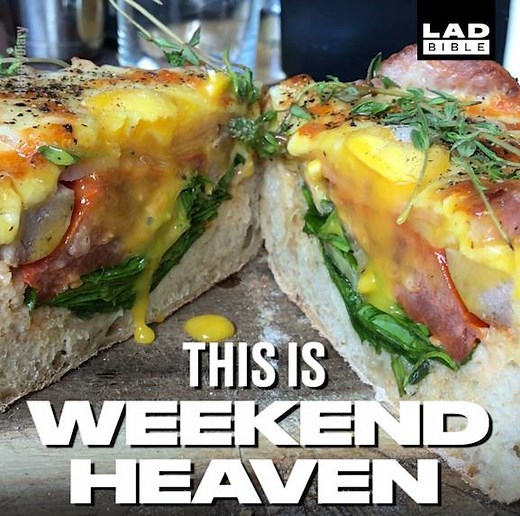 5.6M views · 14K shares | A full English breakfast baked in an entire loaf of bread?  Thanks to HangryDiary | LADbible | Facebook