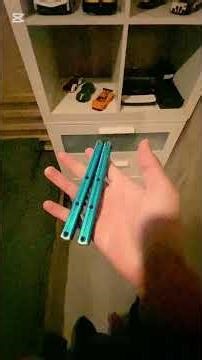 Balisong Tip for Beginners #balisongtricks #balisongcommunity #butterflyknifeflipping