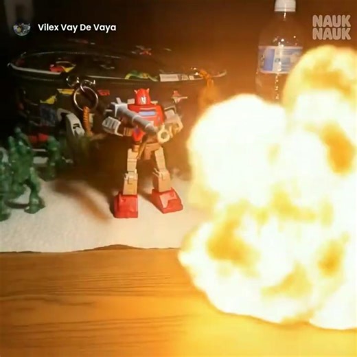 transformers cliffjumper vs army men #toys
