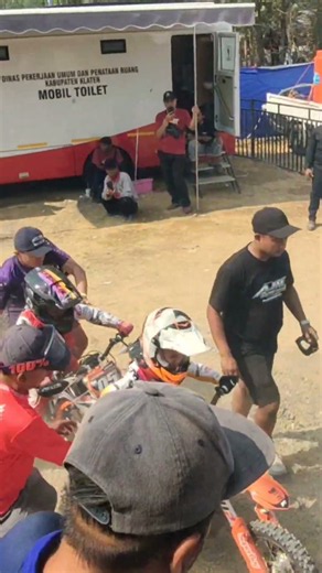 KTM 50 SX vs Husqvarna TC50