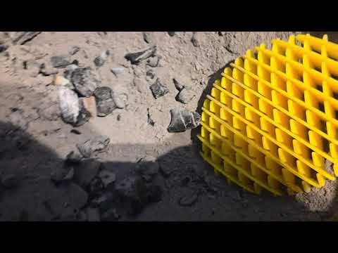 Covering A Fidget Toy With Dust! | Whats In Here?😄