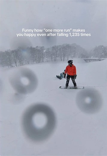 Beginner Snowboarding Lessons with SurfYogis