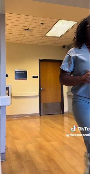 Six months as an ICU Nurse Practitioner. 🤍 When I first started, I thought the hardest part would be learning more medicine. It wasn’t. It was learning to trust myself. A few things these first six months have taught me: • Going from experienced to beginner again is humbling. After more than 10 years in the ICU, I thought the transition would feel more natural. Instead, I found myself comparing my chapter one to everyone else’s chapter twenty. I spent so much time focusing on what I didn’t know