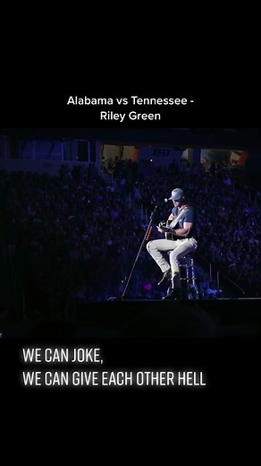 It’s just Alabama vs Tennessee. #RileyGreen #Rolltide #RockyTop #CountryMusic