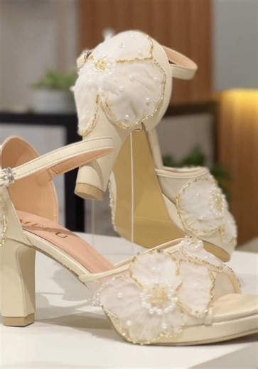 Customized Wedding Heels from MeluBridals