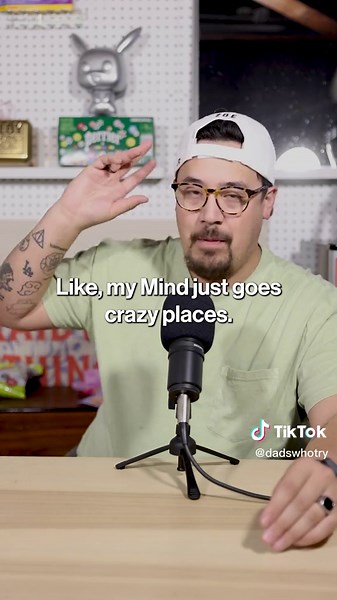 Daniel Tiger vs Bluey: Cage Deathmatch Battle