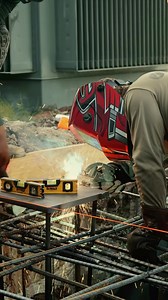 THE GLASS EXPANSION. 💥🪞 Our friends at @texas_glass are expanding! With a little help from the INNOVATIVE WELDING TEAM 🔥 Stay tuned for the fully completed warehouse extension going down 📍 #welding #weld #weldlife #weldeverydamnday #weldaddicts #welder #weldmafia #glassinstallation | RGV Innovative Welding